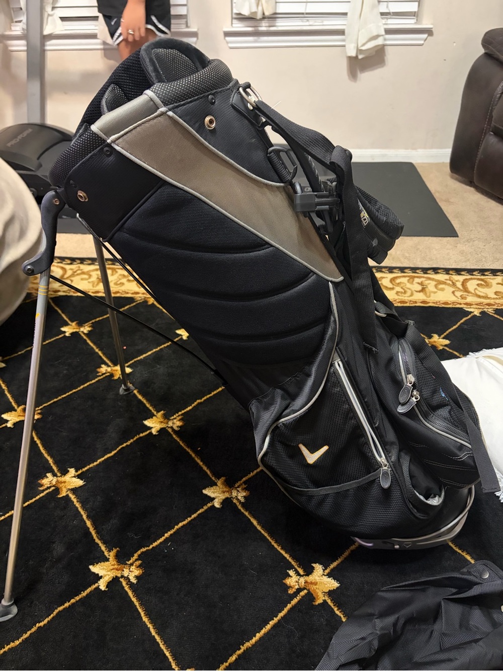 Callaway Black and Gray Stand Golf Bag with Multiple Pockets